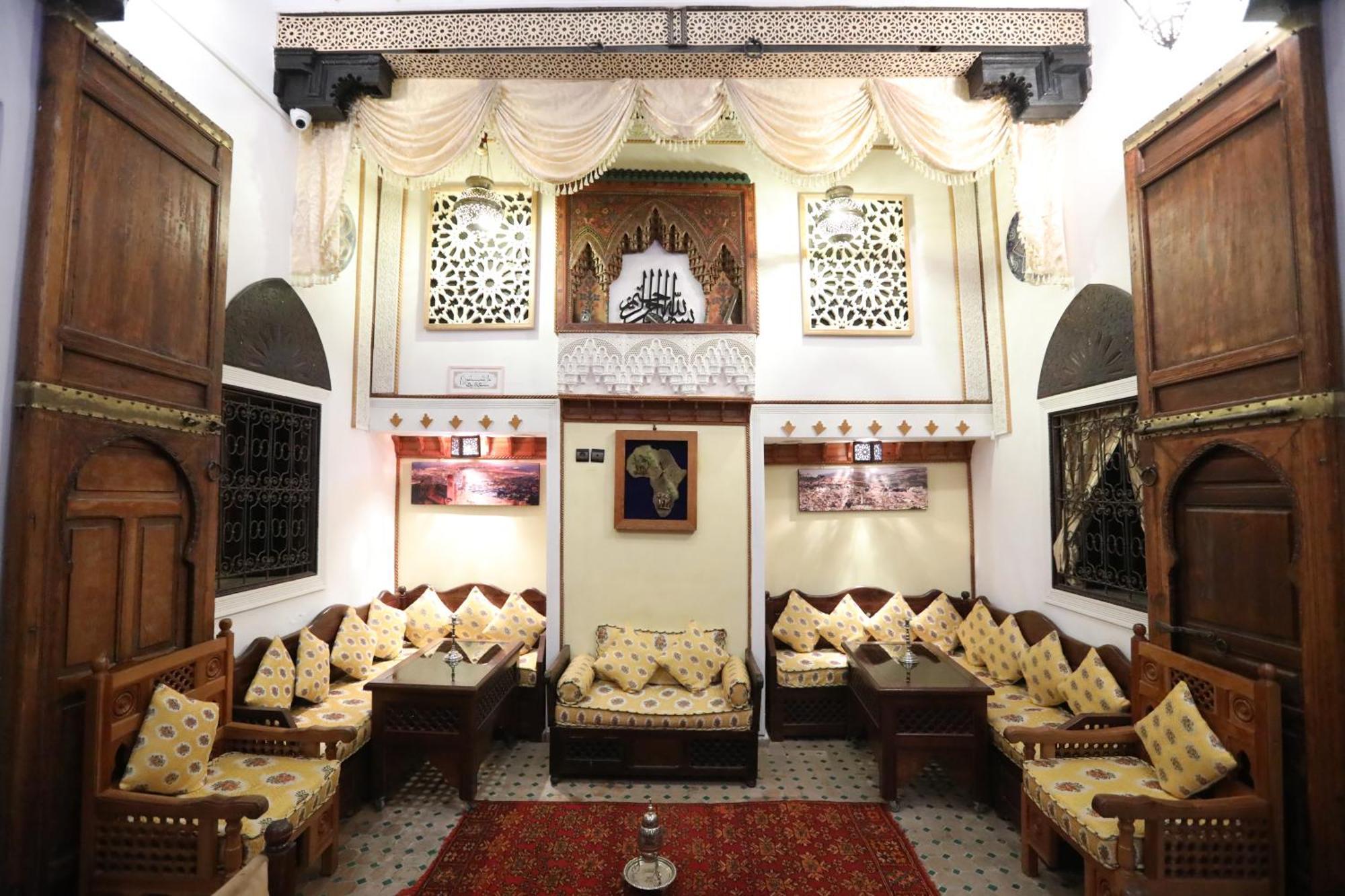 Dar Belmamoun Hotell Fès Exteriör bild